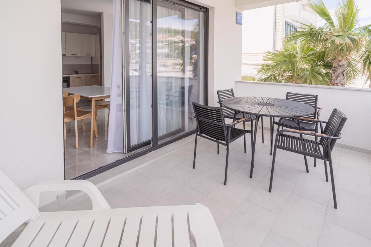 Blue Marina Apartments Exterior foto